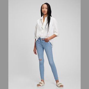 NWT Gap Mid Rise Universal Jegging with Washwell 28/6